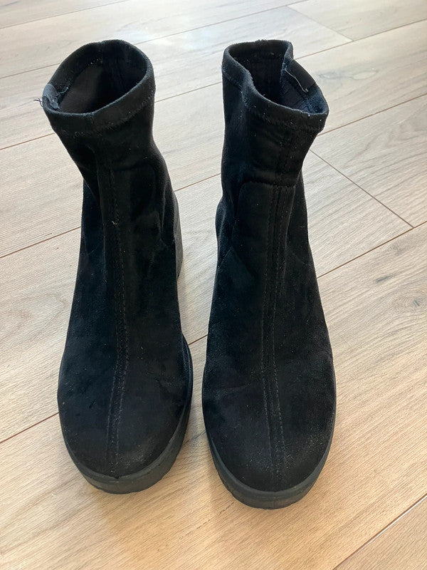 Bottines basse à talons