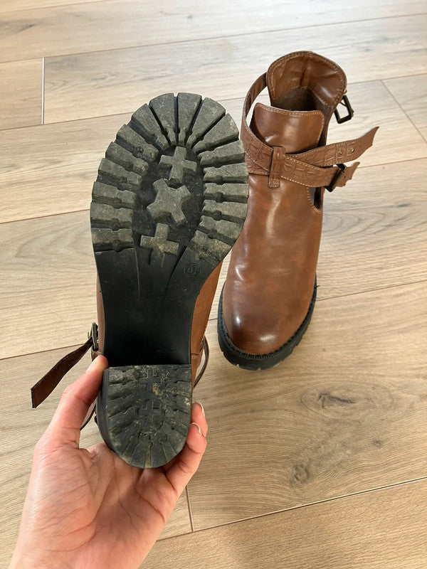 Bottines à talons marrons