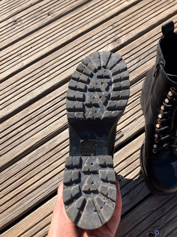 Bottines noires courtes